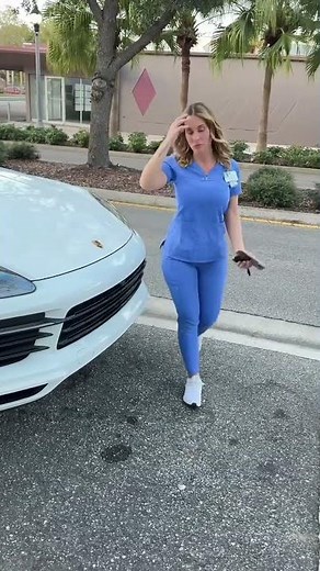 Lunch Time!! 😋🥗 | Nurse Allie Comedy Skit #NurseAllie #NurseHumor #ScrubStyle #MensHealth #NurseLife