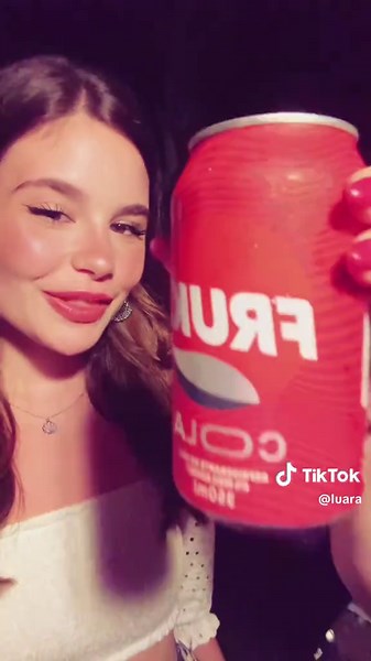 coloquei os tiktokers (e os alguns antigos musers tbm @Nathi @gabriel palhares) pra gravar um musically comigo 🥳 finalizando os vídeos da viagem com esse aquiiii 💗 @Maria Emanuelly @Antonela Braga @julia pimentel @Maria Nicolly @Matheus Albino