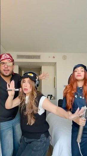 No podemos evitar cantar con lo primero que encontremos, ya la escuchaste? Se llama “Como David”