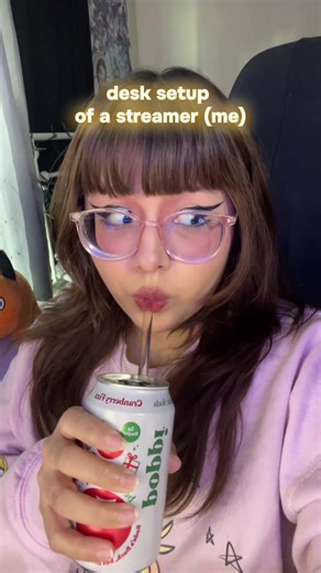 can u tell I love the color pink? #desktour | desk