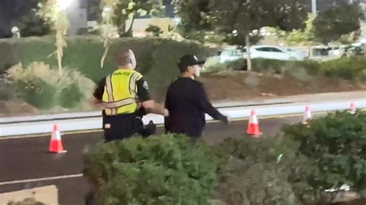 The Hemet Police Department held a Driving Under the Influence (DUI) and Driver’s License Checkpoint on Friday, September 26th, 2025, from 8:00 pm to 2:00 on eastbound Florida and Kirby in the City of Hemet. #DUI #DUICheckpoint #hemet #LocalNews | Public Safety Incidents