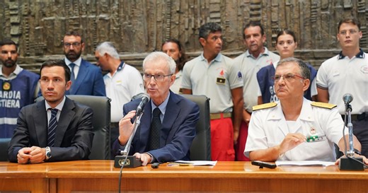 Superyacht sinking latest: Captain investigated for manslaughter