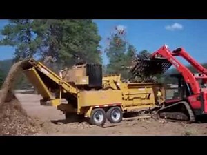 Rayco RH1754-160 Horizontal Grinder. Kubota SVL75