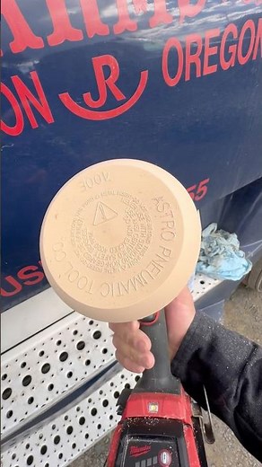 BEST tool to remove vinyl lettering.