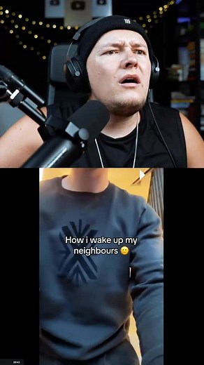 Bro has a golden voice 😳 #beatbox #voice | Chezame