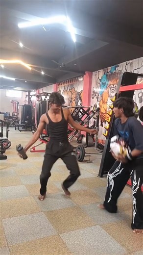 Abhishek fitness on Instagram: "Bhojpuri mod #abhishek_fitness81 #bodybuilding"