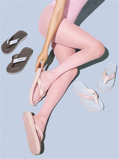 Presenting the Sunnies x Islander Collection—a special summer release in sun-washed hues, made for your most relaxed days ahead Blending @islanderslippers.ph’s signature comfort with Sunnies’ playful palette, we bring you 3 fresh colors inspired by island adventures, seaside daydreams, and tropical wanderings: 🏝 Isla 🍧 Sorbetes 🐋 Whale Shark Shop it first at the Sunnies Picnic on March 15 at Ayala Triangle Gardens, Makati from 2PM to 9PM. Coming exclusively to Tiktok Shop on March 16.