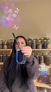 Not only is this a super fun science experiment, it’s natural, has health benifits and really tastes good! Try it yourself! 🪻Link to Butterfly Pea Flowers: amzn.to/3T7883r ::: #butterfly #butterflies #flowerstagram #cooldrinks #organicfood #amazonfind #herbs #herbalmedicine #magical #coolstuff #herbalremedies #flowerpower #Beverages #naturaldrink #organicdrinks #experiment #purple #growthmindset #growyourown | Green Home Haven
