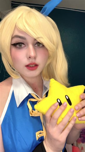 Lucy Heartfilia Cosplay Returns | Fairy Tail Fan