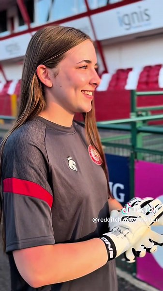 Rosie Parslow Joins Redditch United Women as Goalkeeper