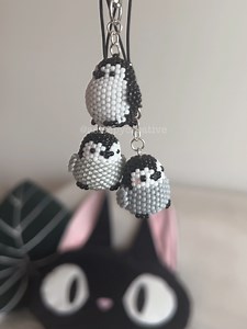 Beaded Adult Penguin Process: Step-by-Step Beadwork Guide