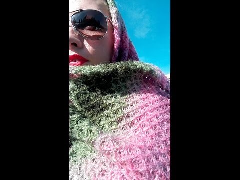 Loom knitted Butterfly stitch