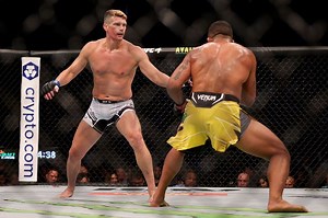 Stephen Thompson gives a brutally honest breakdown of his loss to Gilbert Burns at UFC 264