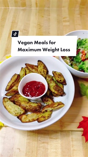 #veganweightloss #starchsolution #potatodiet #caloriedensity #highcarbs #whatieatinadayvegan #foryoupage #fyp #foodtiktok #healthyveganfood