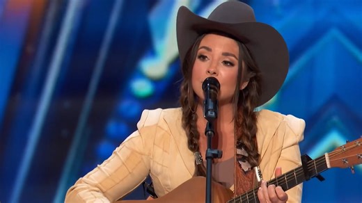 This Barefoot Rodeo Queen's Voice Has Simon Cowell in LOVE! | World Best Talent