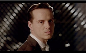 【神探夏洛克】莫娘风骚出场片段