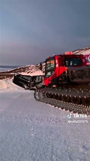 Pistenbully 400 Park Pro