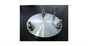 Scientists develop a less-flammable lithium-ion battery that uses water