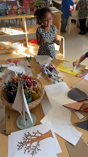 ⭐️ Kindergarten registration for the 2026-2027 school year will open from January 19–30, 2026 ⭐️ Big steps start with little feet! 🦶✨ Take a peek into a Day in the Life of our Kindergarten students and see how we spark growth through: • Engaging Learning Through Play and Inquiry 🔎 • French Immersion and Extended French available in many RCDSB schools 🌎 • Early Literacy and Math foundational skills 📚 • Growing Together in a classroom of care and connection 🤝 • Developing Social-Emotional Lea
