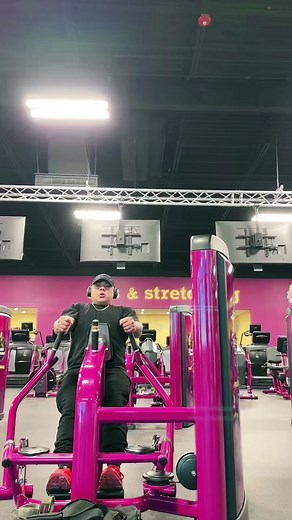 Rowing Workout Routine for Strength and Fitness