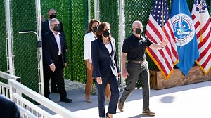 Harris' struggles with immigration policy expose political vulnerabilities