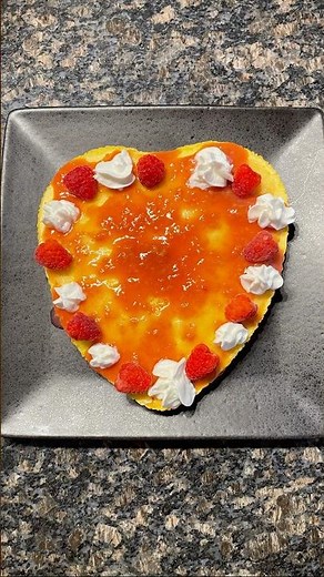 Moist Heart-Shaped Raspberry Pound Cake with Homemade Raspberry Compote 🍰