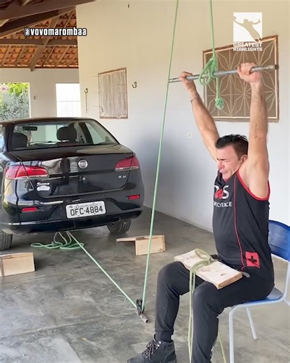 Carlos Suassuna is a ripped 60 year old grandfather who proves that age is just a number. He's never even been to a real gym before 💪 | GreatestHighlights