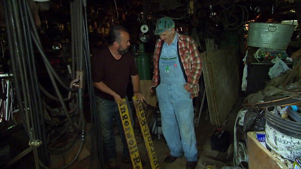 American Pickers: Best Of Season 6 Episode 20 Off the Pickin' Track