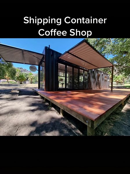 Container Coffee Shop in Witzenberg Valley