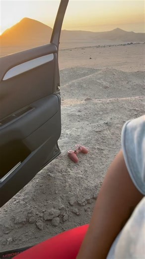 Me encuentro un mando de Ps4 en el desierto, voy a restaurarlo #ps4 #sonic #ps5 #gamer #restauracion