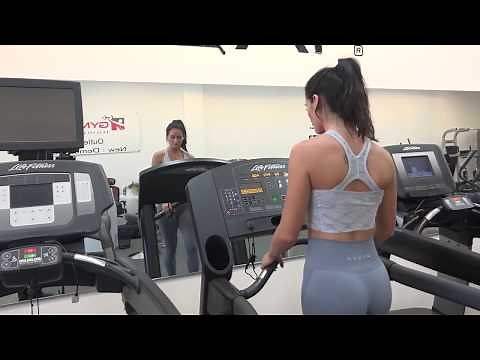 Life Fitness Integrity Series CLST Treadmill