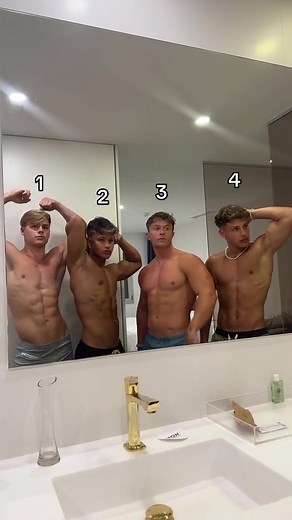 1, 2, 3, 4 - chi scegli?😜 domani nuovo video 🤍💙 tutti insieme, nel mio 0F😈💘