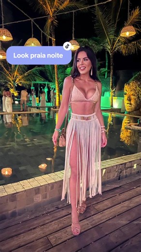 Looks de Praia para Festas Noturnas: Moda Praia e Estilo Deslumbrante