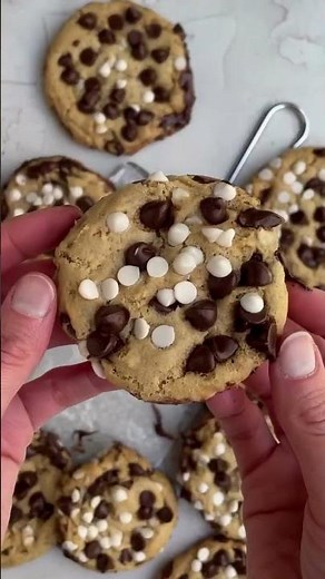 The Ultimate Choc Chips Cookie! 🍪🍫 | Crumve Cloud Kitchen Best Seller #cooking #cookies