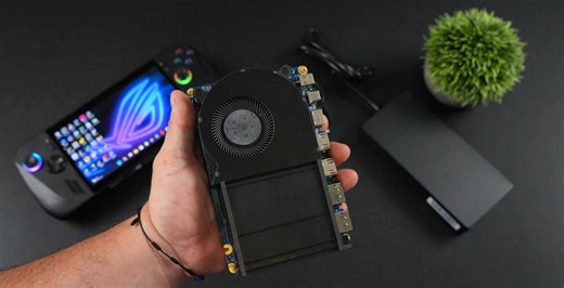 This new external GPU features GeForce RTX 5060 with Thunderbolt 5 and OCulink connectivity