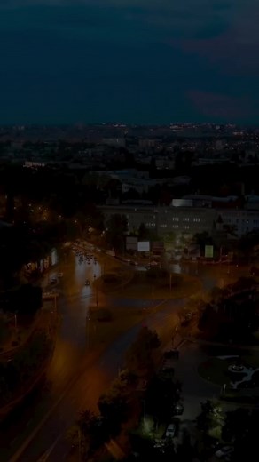 In case you’re looking for a date night spot in Bucharest, we know the perfect place 🫶🏻 Book a table now and enjoy the experience! | 18 Lounge