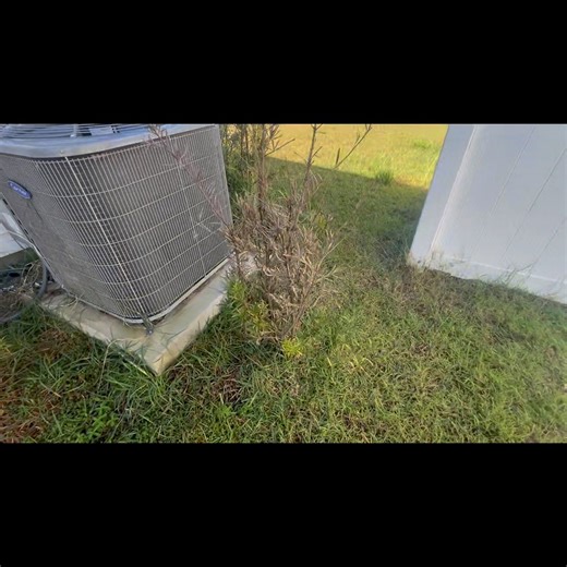 There’s nothing better than seeing a yard come back to life!  Check out this transformation — hard work, clean edges, and fresh cut lines make all the difference.  Proudly serving Hinesville/Savannah and nearby areas! #BeforeAndAfter #LawnCareExperts #633Landscaping | 6:33 Landscaping LLC | Facebook