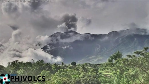 UPDATE: Time-lapse footage shows ongoing ash emissions from the Kanlaon Volcano summit crater, which began at 2:58 PM today, January 7, 2026. The event produced grayish plumes that rose up to 900 meters above the crater before drifting northwest, as captured by the IP camera at Kanlaon Volcano Observatory–Canlaon City (KVO-CC). Alert Level 2 remains in effect for Kanlaon Volcano. COURTESY: PHIVOLCS-DOST | GMA News
