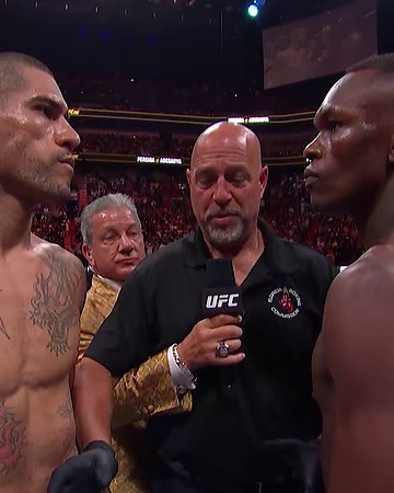 7.2M views · 53K reactions | Relive that Israel Adesanya knockout of Alex Pereira before his title defence at #UFC293 on Saturday... | UFC | Facebook