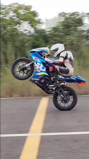 小阿魯孤輪 #motorcycle #stunt #wheelie