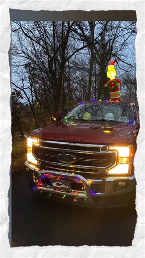 Fountain City Christmas Parade was awesome. So happy Creative Structures could be part of it. 📍3208 Tazewell Pike, Knoxville, TN 37918 📞 865.688.1335 🌐 See What We Do👉 https://shorturl.at/MxOge 👈 #CreativeStructures #Structures #Construction #CommercialConstruction #Construction #StructuresThatInspire #CreativeStructuresBuilt #BuildingWithCreativity #CreativeConstructionSolutions #CommercialBuildingSolutions #ConstructionWithIntegrity #GeneralContractorServices #SoutheastRegionConstruction 