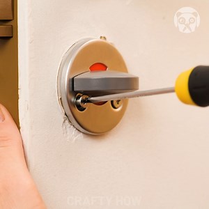250K views · 603 reactions | Techniques to Remove Broken Keys From Locks & More Useful Lock Tips! | Crafty Panda How | Facebook