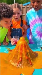 Kids Make a Volcano Erupt 🌋😲 | Fun Science Experiment #volcano #shorts #happykids