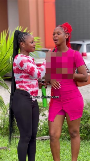 What a sweet soundtrack 😀❤️#queenofinterview