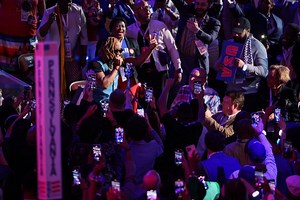 Lil Jon Shocks Fans With Surprise Performance At DNC Roll Call: Watch