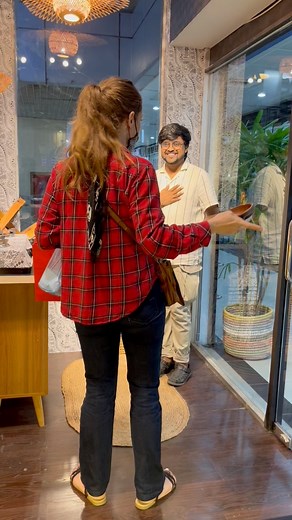 139K views · 1K reactions | This is a great honor for us — a foreign customer was truly surprised after seeing our product. When people from across the sea visit and fall in love with the beauty of our products, praising them with admiration, it feels like we’re really on the right track. Thank you, dear visitor from abroad. | Craft Panda | Facebook