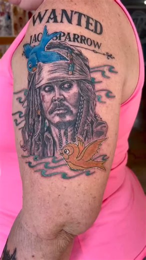Loved bringing Captain Jack Sparrow to life in this portrait! 🏴‍☠️✨ Portraits are some of my favorite tattoos to do… the more character, the better. I’d love to take on more celebrity and character portraits, from Dolly Parton and Elvis to Star Wars or Harry Potter characters. DM to book your spot! #blackswannink #blackswanntattoo #horseshoetattooky #horseshoetattoo #lexingtonky #sharelex #sharethelex #tattoofaqs #lexingtontattooartists #tattooartists #blackswann #shelbyswann #tattooideas #lexi