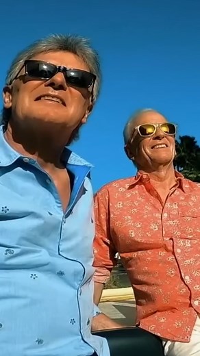 Mit ihrem Lied zaubern die Calimeros sofort gute Laune! 😍 👉 Jetzt das neue Album 'Verliebtes Herz an Bord" vorbestellen: https://amzn.to/41D5Woz | Schlager für alle