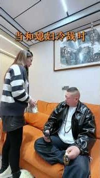 Unexpected Plot Twists: Hilarious Reversals in Movies & Jokes