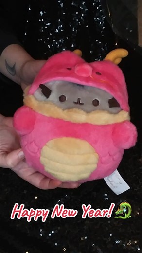New Year of the Dragon Limited Edition Pusheen! There were only 1,000 of them made. She sold out in less then 10 minutes! #pusheen #limitededition #limitededitionpusheen #yearofthedragon #yearofthedragonpusheen #plush #limitededitionplush #soldout #rare #rareplush #collector #collection #rarecollection #newyear #chinesenewyear #kawaii @Pusheen